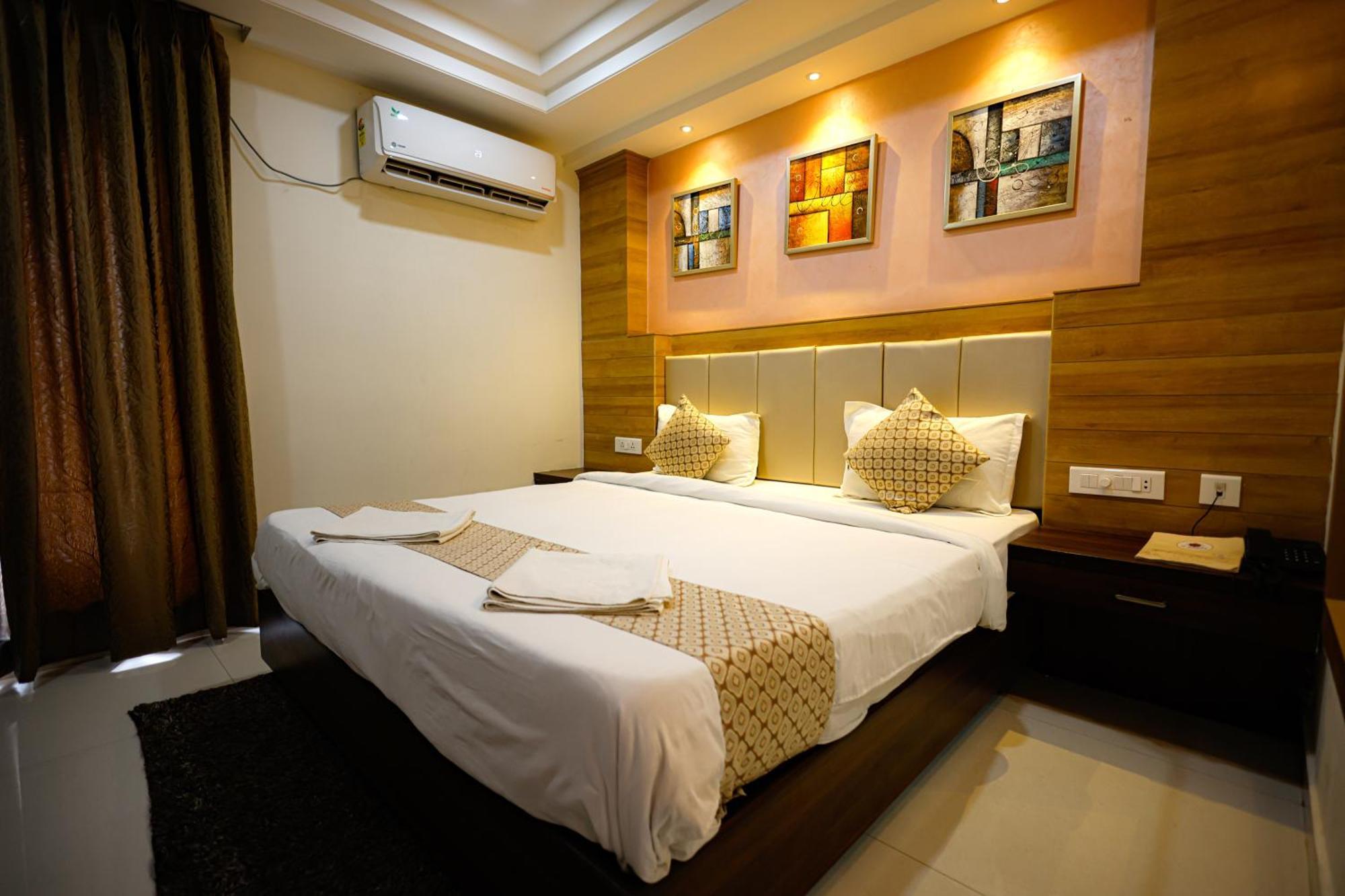 M Square Hotel Χιντεραμπάντ Εξωτερικό φωτογραφία