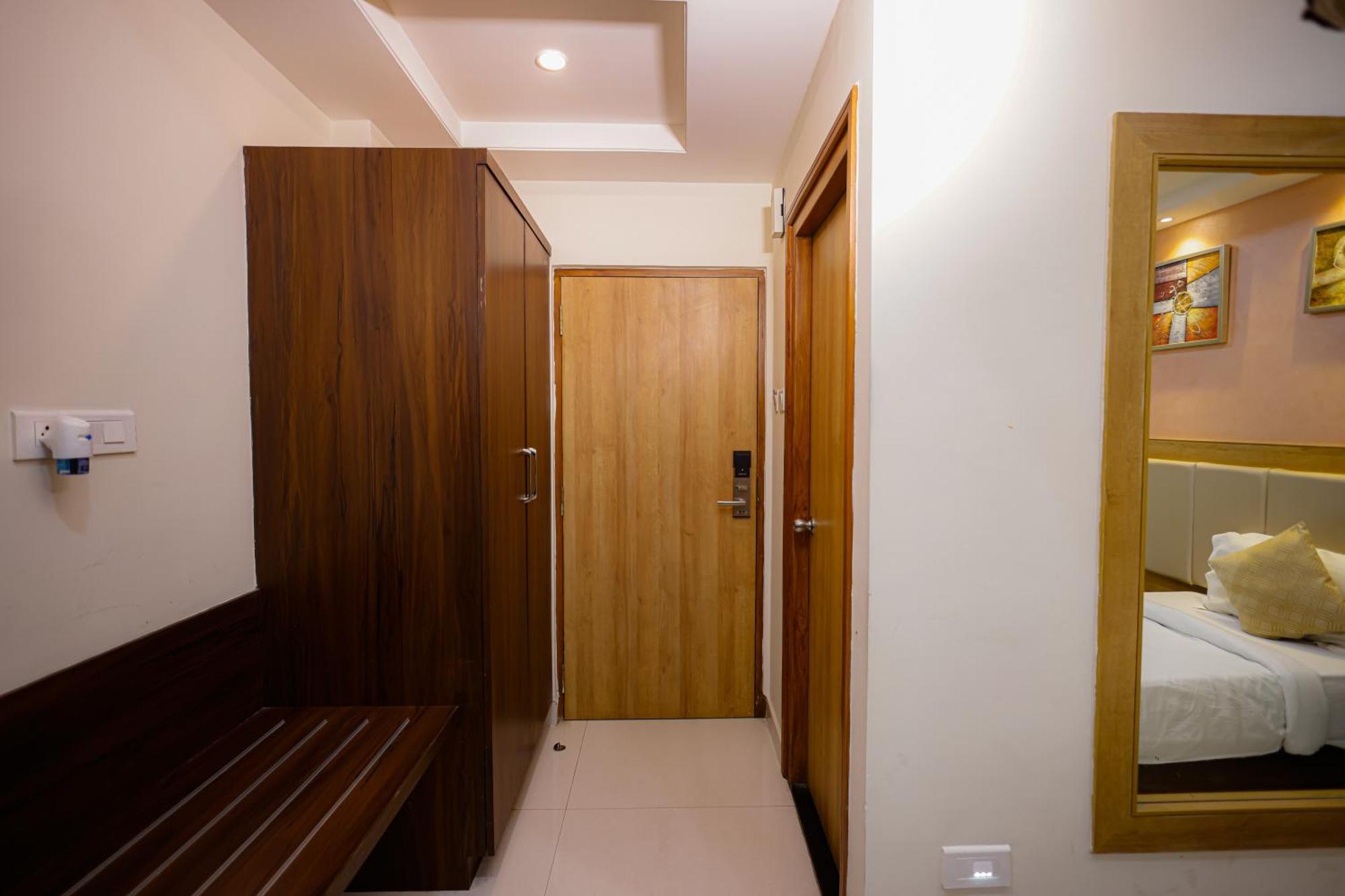 M Square Hotel Χιντεραμπάντ Εξωτερικό φωτογραφία