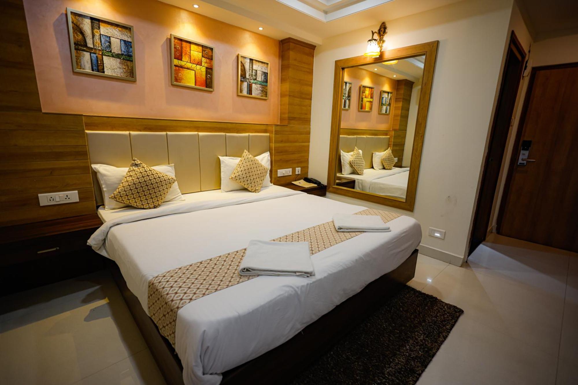 M Square Hotel Χιντεραμπάντ Εξωτερικό φωτογραφία