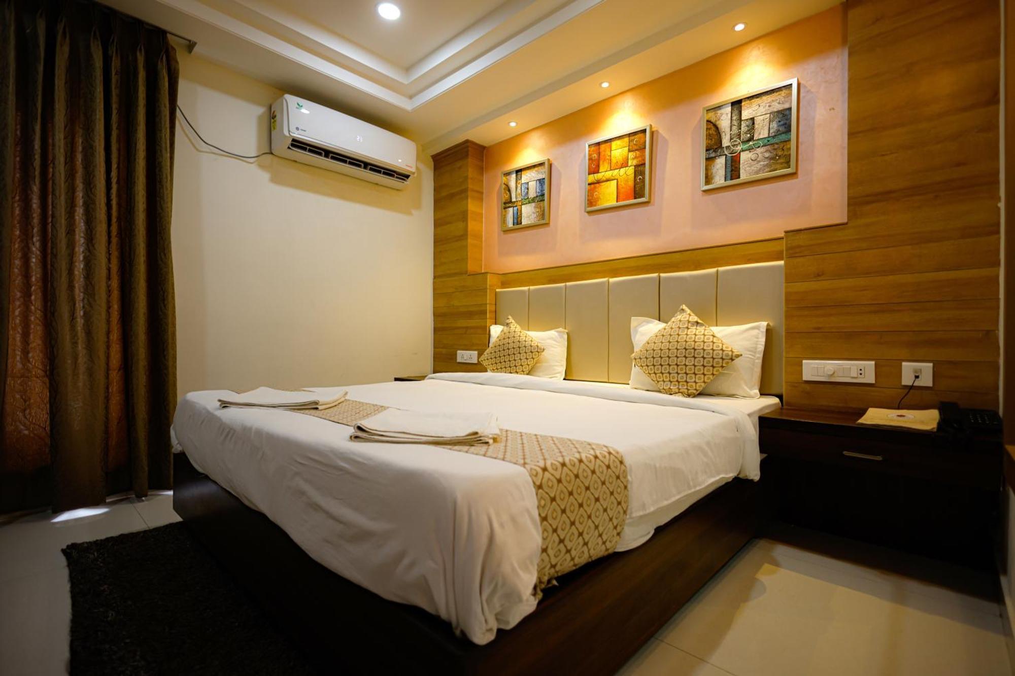 M Square Hotel Χιντεραμπάντ Εξωτερικό φωτογραφία