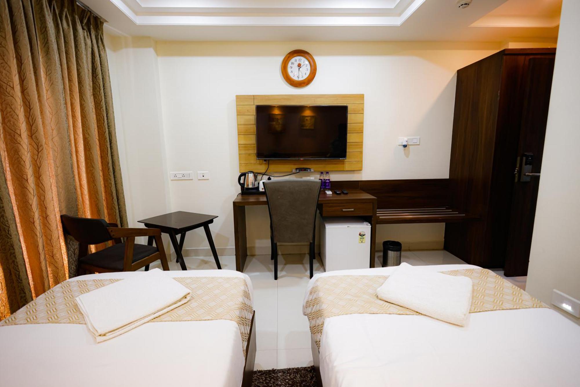 M Square Hotel Χιντεραμπάντ Εξωτερικό φωτογραφία