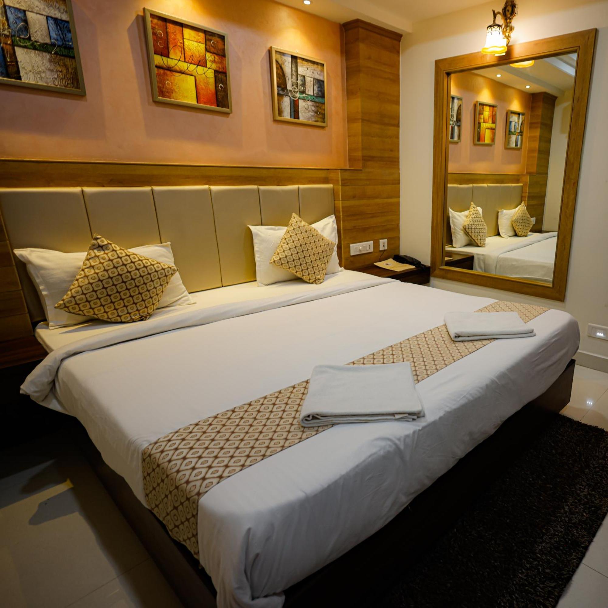 M Square Hotel Χιντεραμπάντ Εξωτερικό φωτογραφία