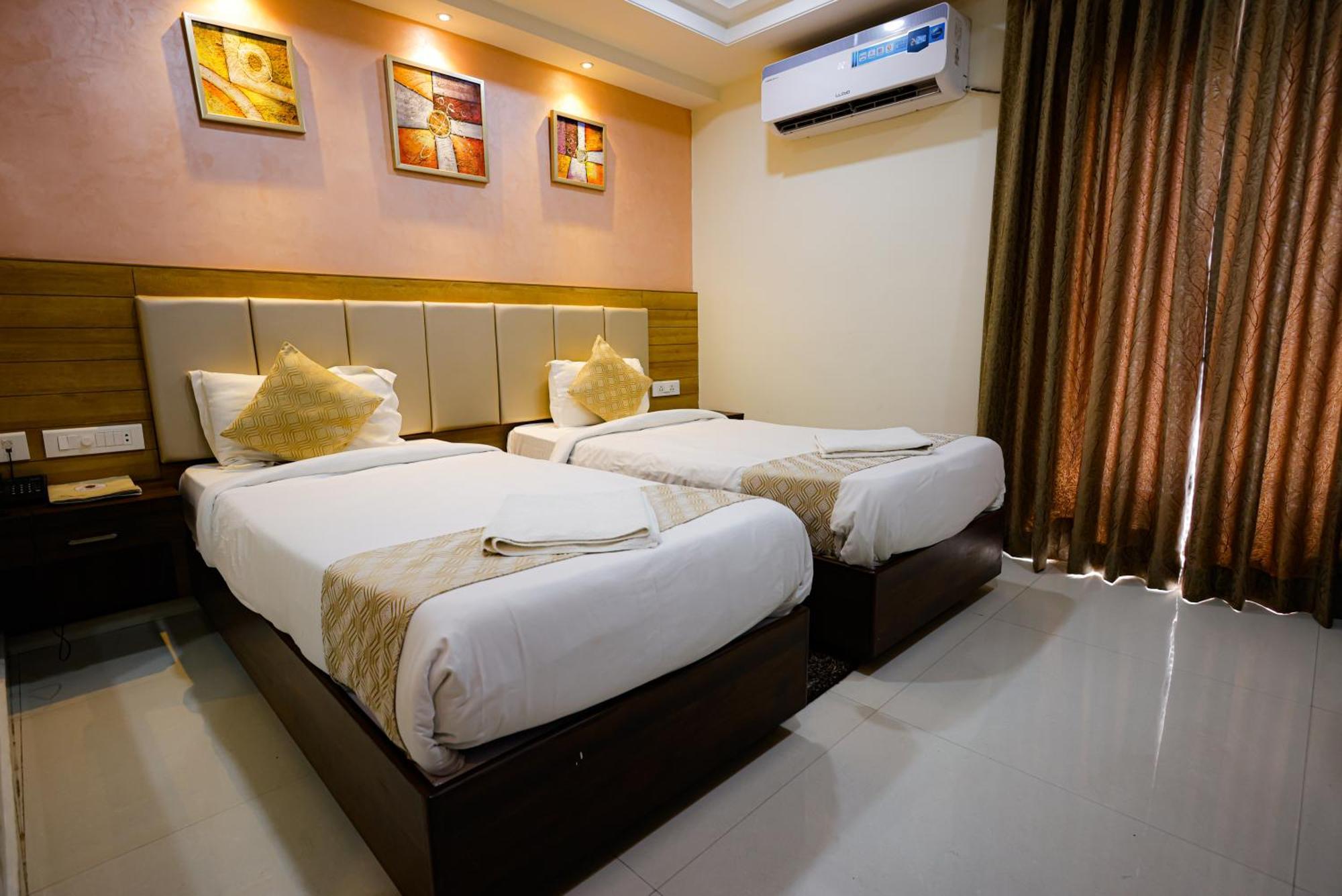 M Square Hotel Χιντεραμπάντ Εξωτερικό φωτογραφία